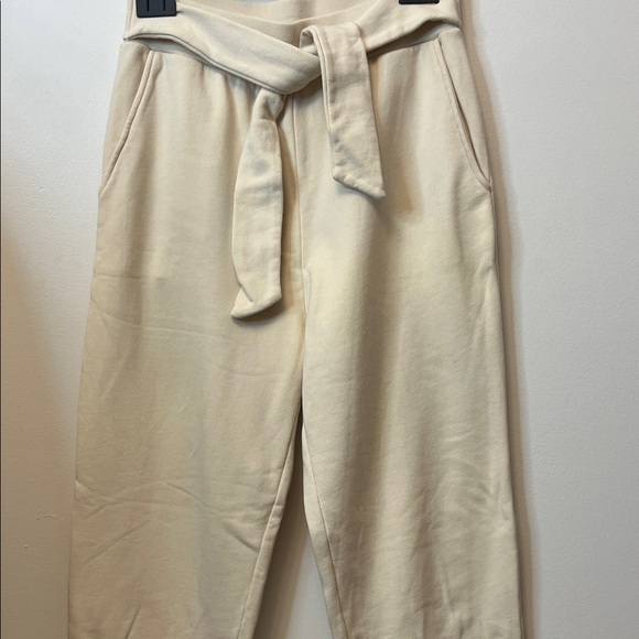 INTERMIX Cotton Set - Picture 4 of 8